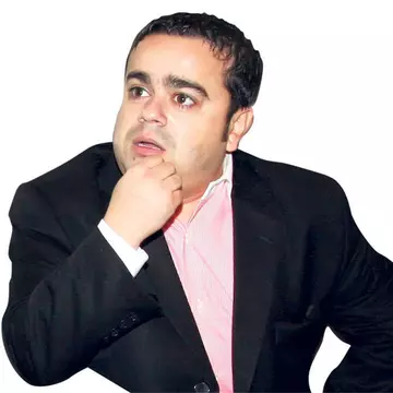 Adrian Minune e în stare de şoc, după ce fina lui s-a aruncat de la etaj