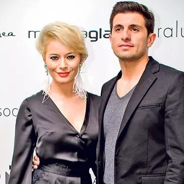 Laura Cosoi îşi caută casă în «Cartierul Vrăjitoarelor»