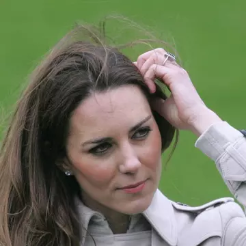 Şoc în Anglia! Kate Middleton, găsită leșinată în camera ei! 