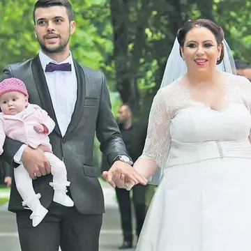 Decizie radicală luată de Oana Roman şi soţul ei! Are legătură cu fetița lor!