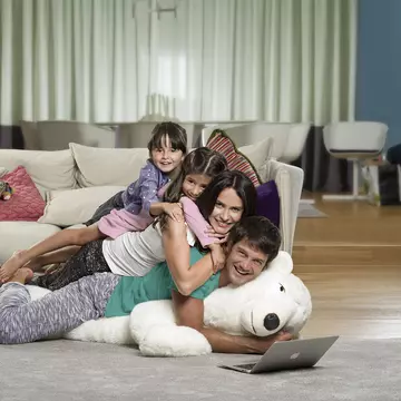 (P) Cu UPC, familia ta isi face propriile reguli  
