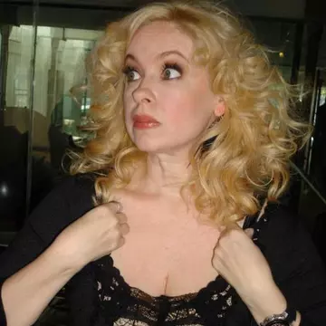 Cum arată actriţa din "Perla Neagră" după 20 de ani