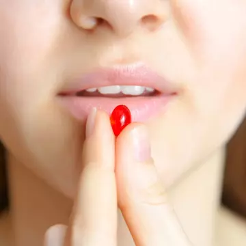 Care este medicamentul care provoacă ulcer şi gastrită