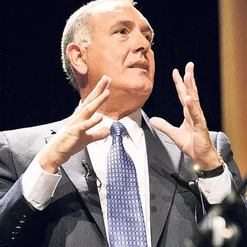 Criminalistul Joe Navarro te învață cum să te ferești de oamenii cu energii negative