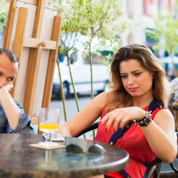 Cât de plictisitori sunt oamenii, în funcţie de zodie