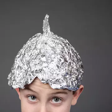 Folia de aluminiu. Alte întrebuinţări pe care nici nu le bănuiai