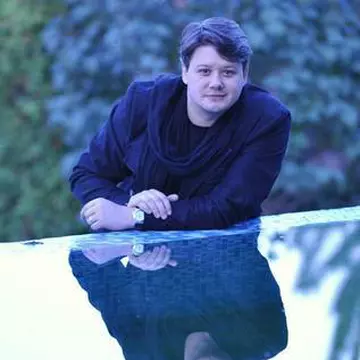 Fuego, combinaţie surprinzătoare! Uite ce frumoasă din showbiz i-a spus DA
