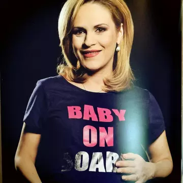 Gabriela Firea este însărcinată pentru a treia oară