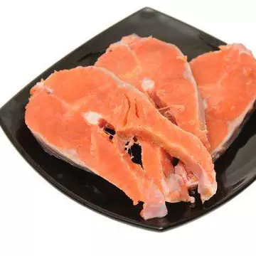 5 alimente grase care te ajută să slăbeşti