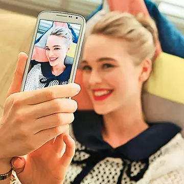 Trucuri pentru un selfie perfect