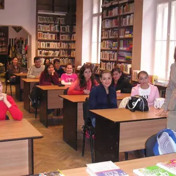 Carmen Iohannis, imagini de neuitat de la catedră! Cum arăta prima doamnă acum câțiva ani!