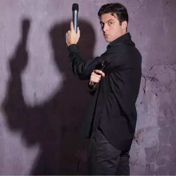 Stand-Up Night, un show pentru cei care iubesc comedia