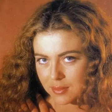 Ţi-o mai aminteşti pe Gaviota? Iată cum arată actriţa de 50 de ani