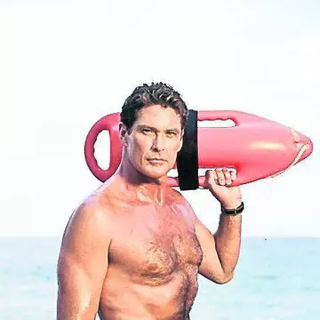 Bătrânelul salvamar! Doar pozele ce au mai rămas de David Hasselhoff, sexosul din Baywatch