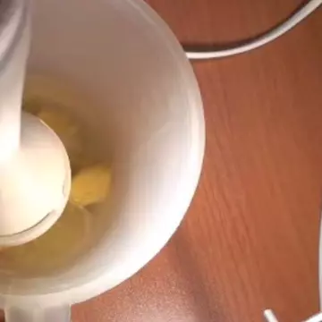 Cum faci maioneza perfectă, într-un minut! Nu se taie, e testat!