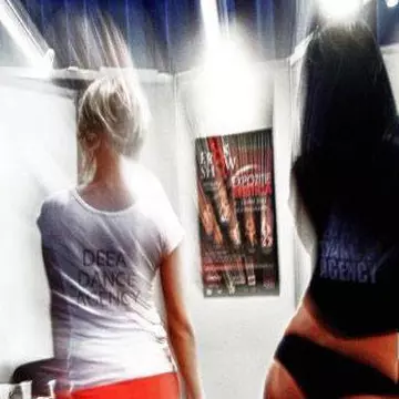 Scrisoarea care a rupt internetul! Ce i-a transmit o prostituată soţiei clientului ei