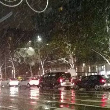 Ninsori la munte, lapoviţă în restul ţării. Vezi prognoza meteo pe două săptămâni! 