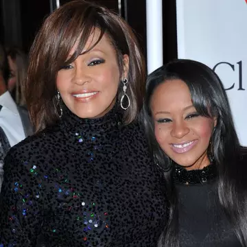 Fiica lui Whitney Houston a murit