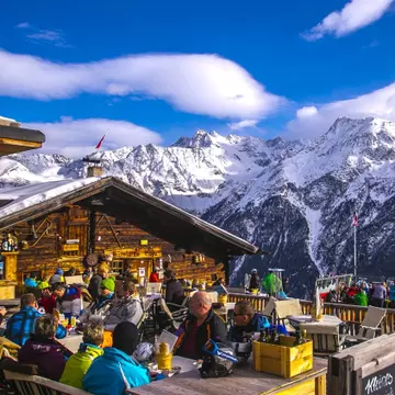 Unde mergem la snowboard?