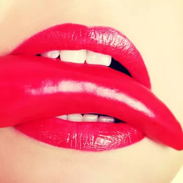 Cum să opreşti o sângerare în 10 secunde cu un produs natural