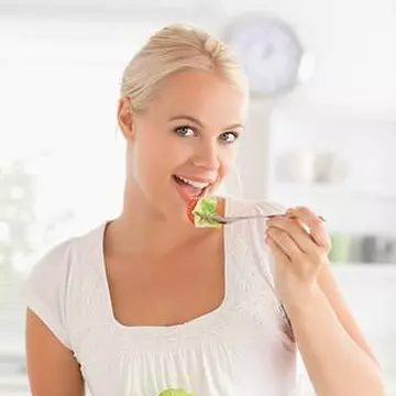 Vrei să slăbeşti? Dieta Rina te ajută să scapi de kilogramele în plus