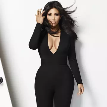 Începe sezonul 10 din „Keeping Up With the Kardashians”