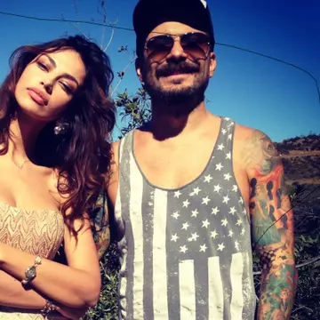 Interviu cu Edward Aninaru, fotograful celebrităților din L.A.