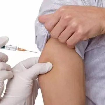 Organizaţia Mondială a Sănătăţii recomandă efectuarea obligatorie a şapte vaccinuri 