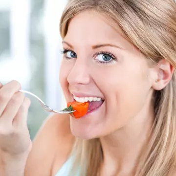 4 obiceiuri alimentare ale oamenilor care au trăit 100 de ani