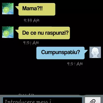 Cele mai amuzante SMS-uri trimise de părinți către copiii lor
