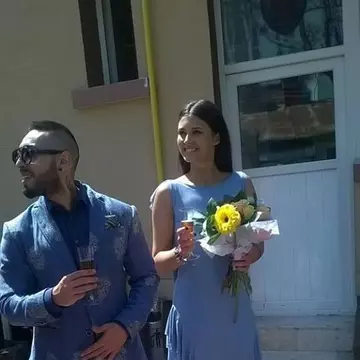 Antonia și Velea, prima fotografie de la Casa de Căsătorii 