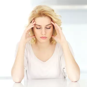 Remediul rapid care calmează durerea de cap și de dinți