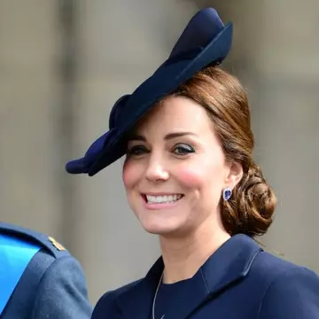 Ducesa de Cambridge a nascut o fetiţă