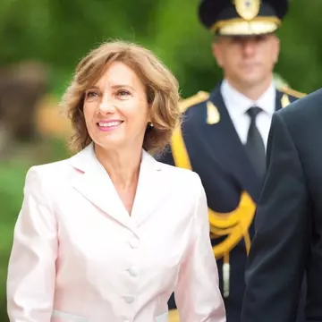 Ce a purtat Carmen Iohannis la primirea președintelui Portugaliei