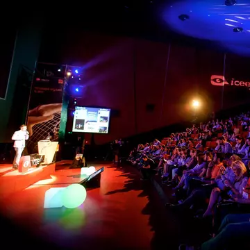 (P) 90 de experti internationali si 2000 de participanti din 14 tari vin in Bucuresti, la ICEEfest