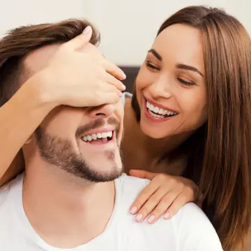 Totul despre femeia Gemeni – compatibilitate și relații cu alte zodii