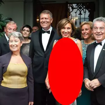 Carmen Iohannis, o nouă apariţie impresionantă. Cum s-a îmbrăcat Prima Doamnă la Festivalul de la Salzburg