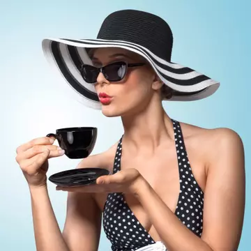 De ce să nu bei cafea pe caniculă