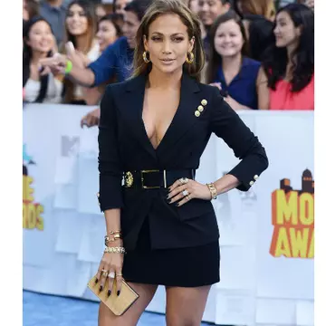 Jennifer Lopez se menține în formă cu un suc pe care-l poți bea și tu zilnic