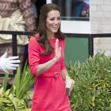 Cum arată Kate Middleton, după ce a început să se îmbrace cu hainele aprobate de Regină