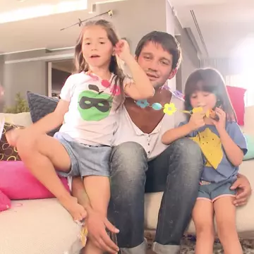 Cristi Chivu ”muncește” din greu. Vrea să fie iar tată: "Fetele îmi spun că îşi doresc un frăţior!” 
