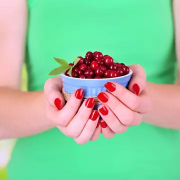 Fructul care previne cancerul de colon