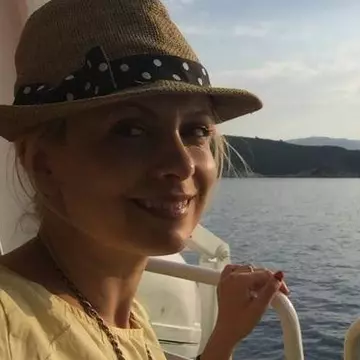 Ce a pățit Simona Gherghe! Vedeta s-a accidentat rău!