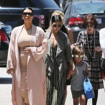 Cum arăta familia Kardashian înainte să descopere operațiile estetice
