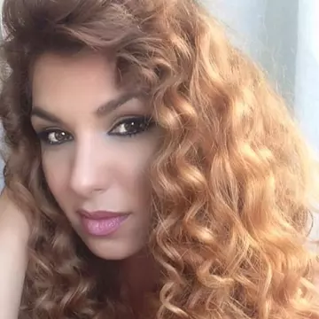 Sorana, traumatizată de divorţ "Am fost la un psiholog. Nu vreau să mai aud de căsătorie"