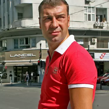 Frumoasa lui Bute: cum arată femeia care i-a cucerit inima pugilistului