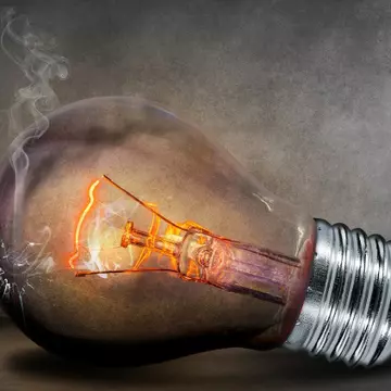 Scrisoarea unui profesor către mama lui Edison l-a făcut pe inventator să devină geniu