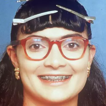 Actriţa din "Betty cea urâtă" a pozat complet goală. Cum arată nud, la 43 de ani