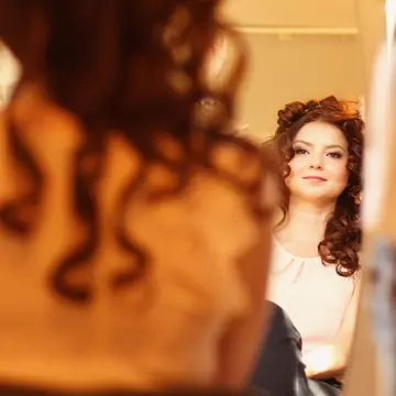 Ce să porți la o nuntă ca să te simți confortabil