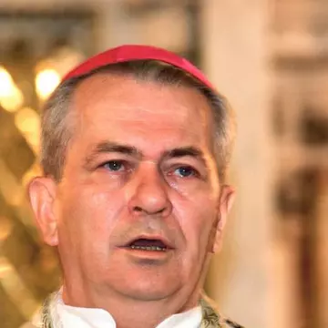 Mesajul arhiepiscopului Ioan Robu, dupa incendiul din Colectiv: ”Sa ne fie rusine ca nu am schimbat ceva în tara asta în 25 de ani!”